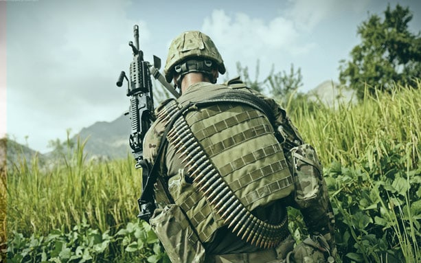 militar vestido